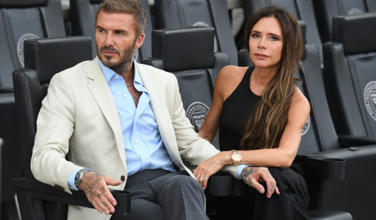 David Beckham llama la atención a su esposa Victoria por decir que creció en la «clase trabajadora»