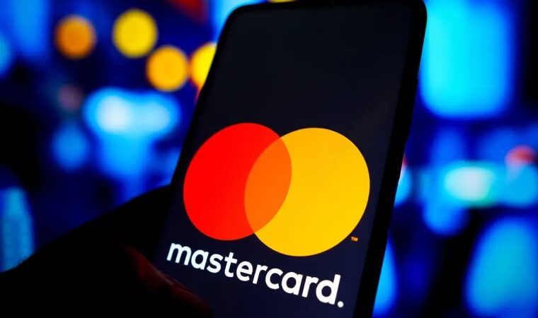 En Venezuela: Mastercard anuncia el lanzamiento de su tarjeta débito que permite pagos en línea