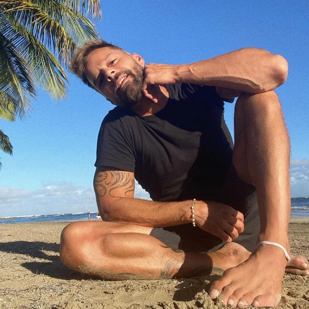 Ricky Martin comparte fotos de sus pies