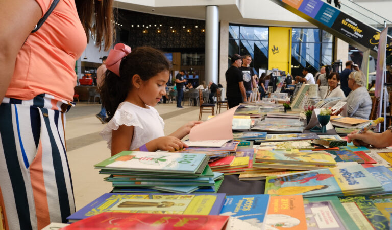 Prepara tu agenda: el Festival del Libro y la Lectura promete cuatro días de unión literaria