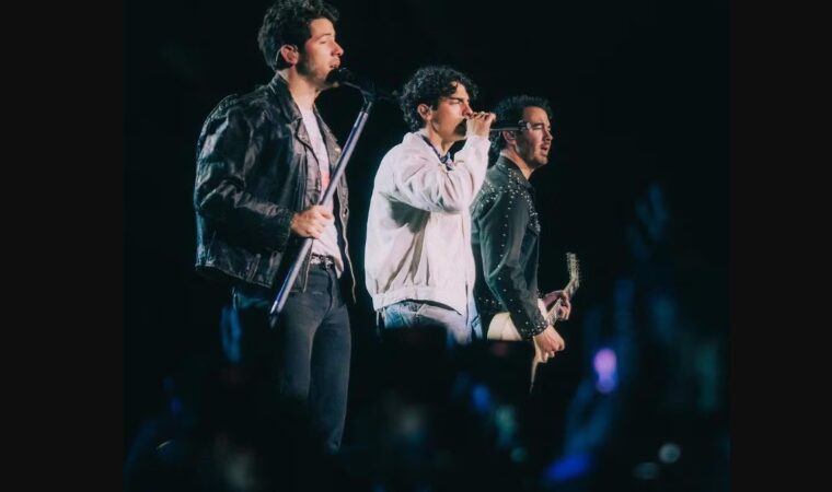 El episodio de xenofobia que vivió una venezolana durante el concierto de los Jonas Brothers en Chile