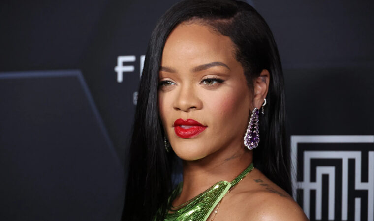 Rihanna se consagra como la artista femenina con más canciones certificadas como «diamante» de la historia