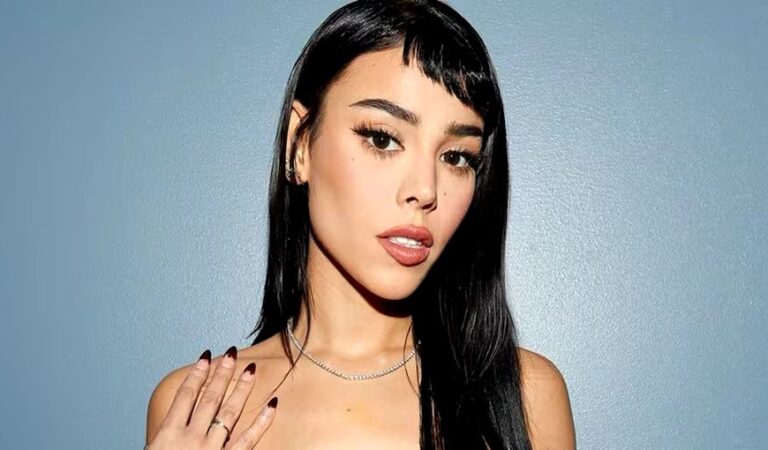 Danna Paola anuncia documental sobre su carrera