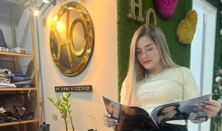 Con un talento indiscutible, la diseñadora Gabriela Alfaro se posiciona en el mundo de la moda