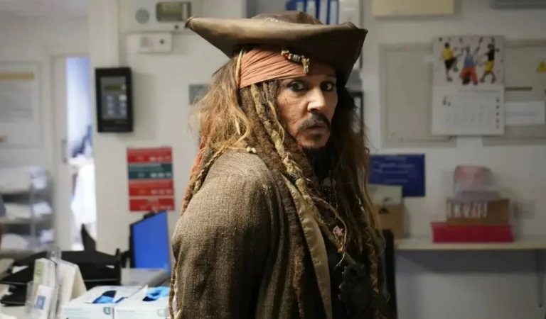 La emotiva razón por la que Johnny Depp se volvió a convertir en el capitán Jack Sparrow