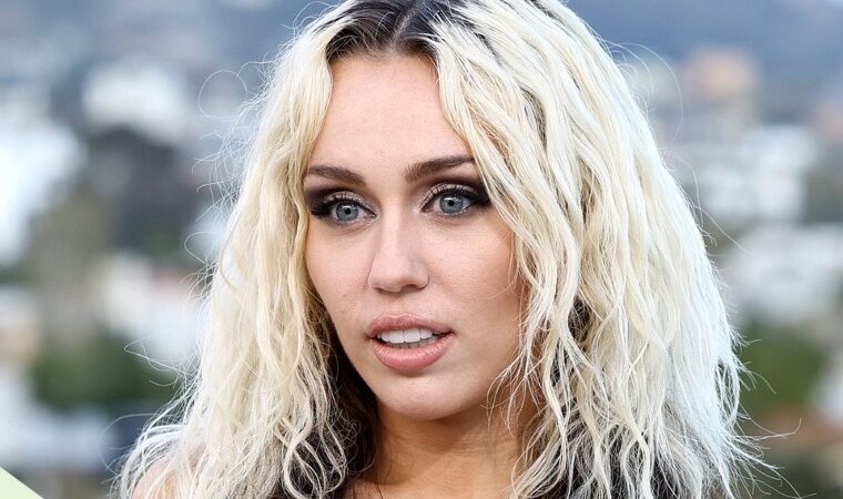 Denuncian a Miley Cyrus por presunto plagio en la letra de su canción “Flowers”