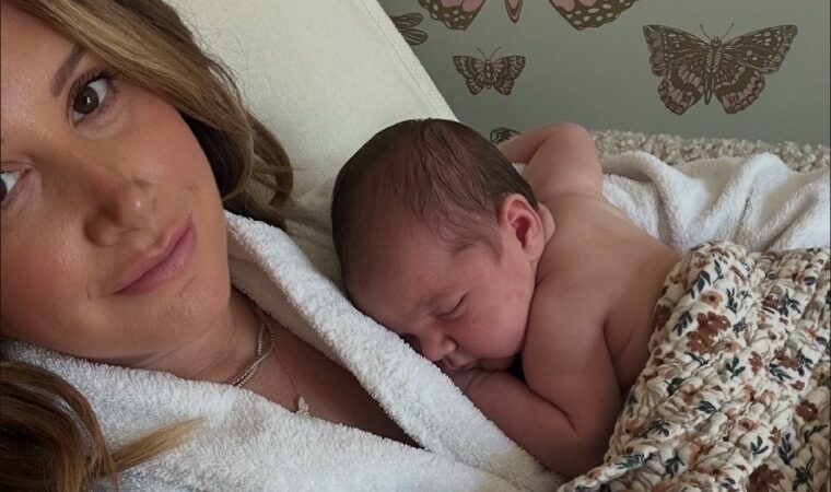 Ashley Tisdale compartió adorables imágenes de su bebé Emerson