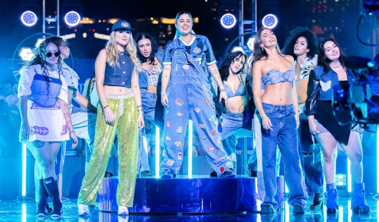 Mari ‘La Carajita’ impone su marca en Estados Unidos con su presentación épica en Premio Lo Nuestro 2025