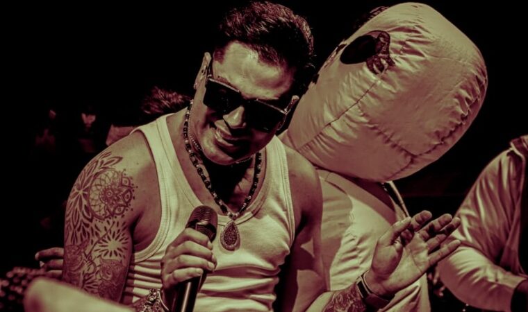 Bandy revoluciona las redes sociales tras su impactante cambio físico: ¿Renovación personal o estrategia mediática?