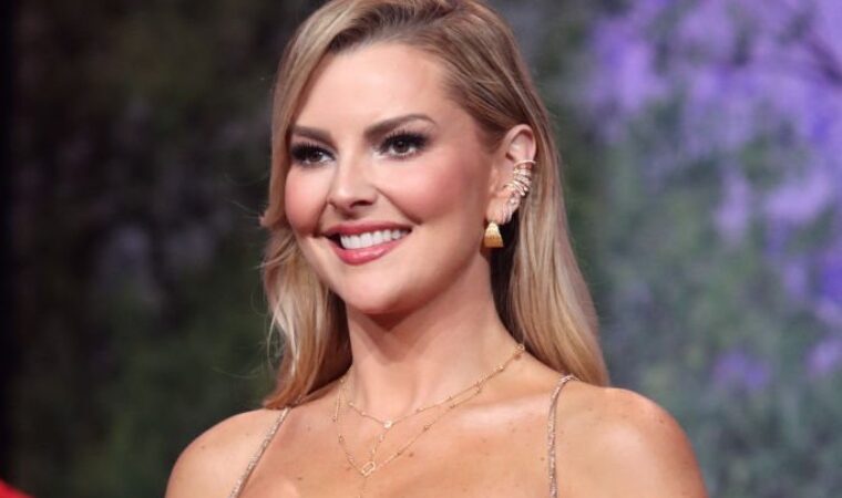 Marjorie de Sousa celebra un año sin implantes mamarios