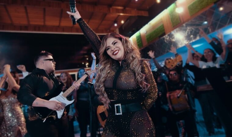 Diveana rinde tributo a Rubby Pérez con la nueva edición de «My Playlist»