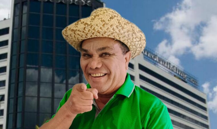 Er Conde del Guácharo regresa a los escenarios con la gira «Mamando y loco» tras tres años de ausencia