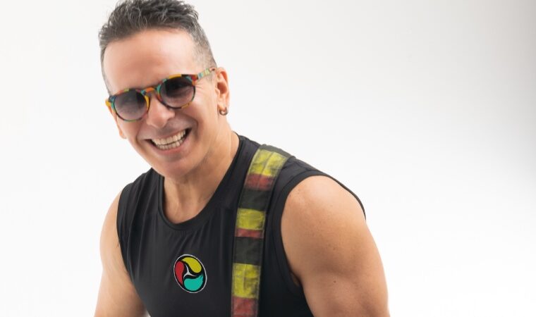 Ronald Punch exalta la fuerza femenina con su nueva canción “Mujer, mujer”