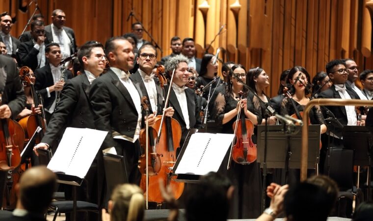 Orquesta Sinfónica Simón Bolívar: un hito histórico tras su nominación al GRAMMY