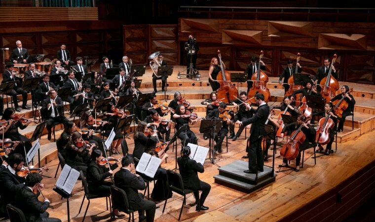 Cierre épico 51 aniversario El Sistema: concierto gratuito Christian Vásquez