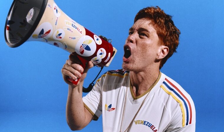 Adidas devuelve el Trifolio a la Copa Mundial de la FIFA con la nueva camiseta visitante de Venezuela